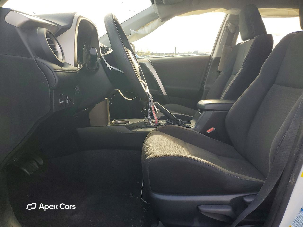 Toyota RAV 4 2015