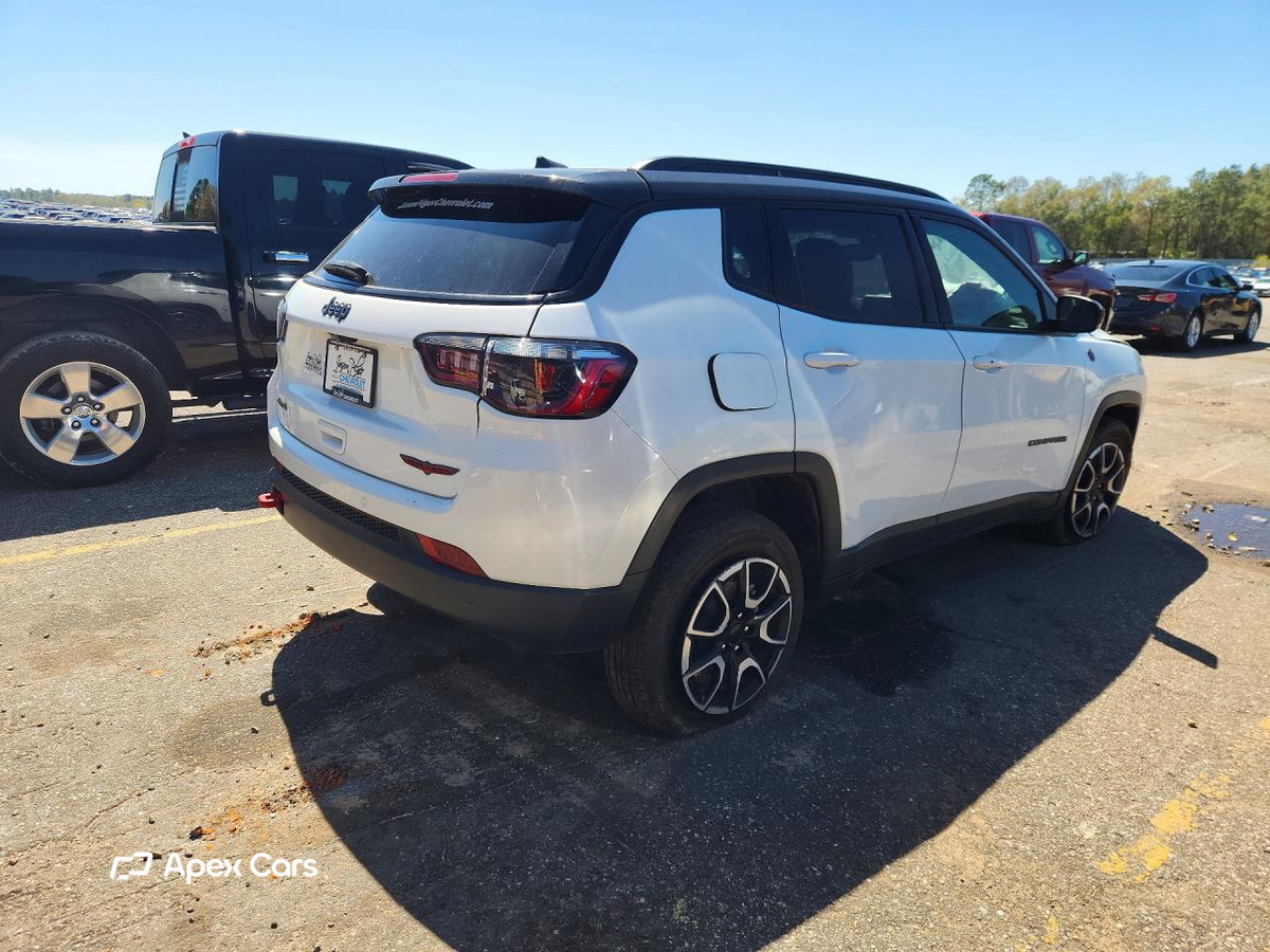 Jeep Compass 2024