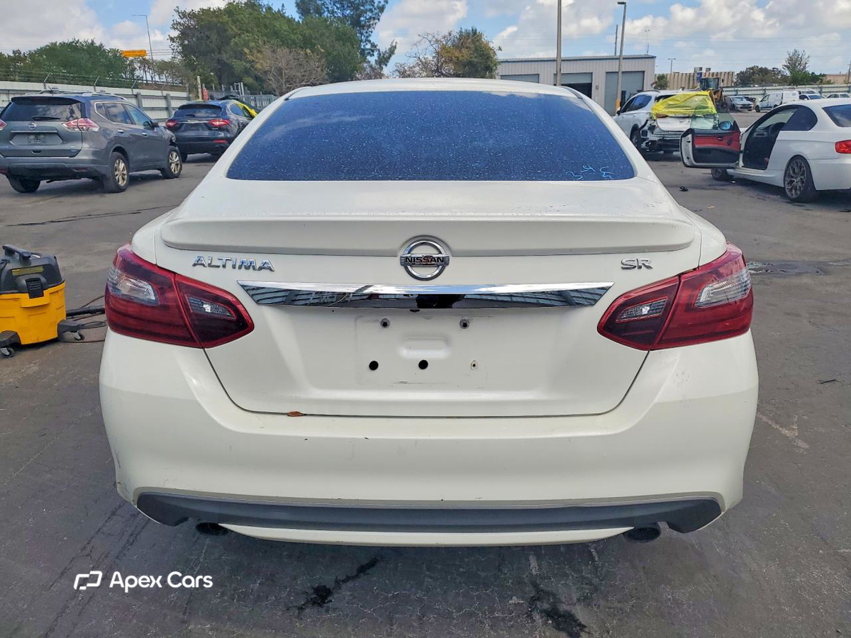 Nissan Altima 2018
