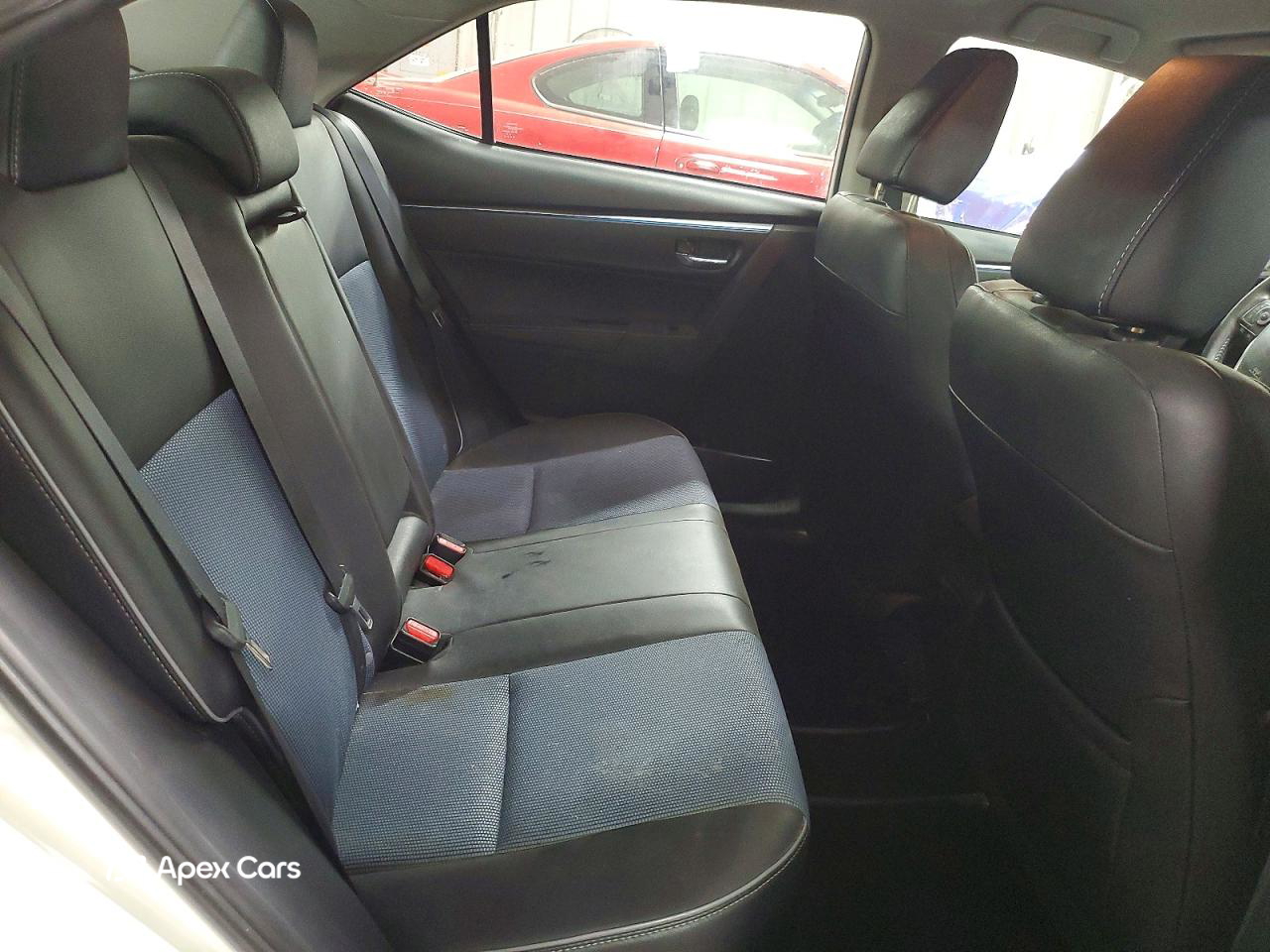 Toyota Corolla 2015