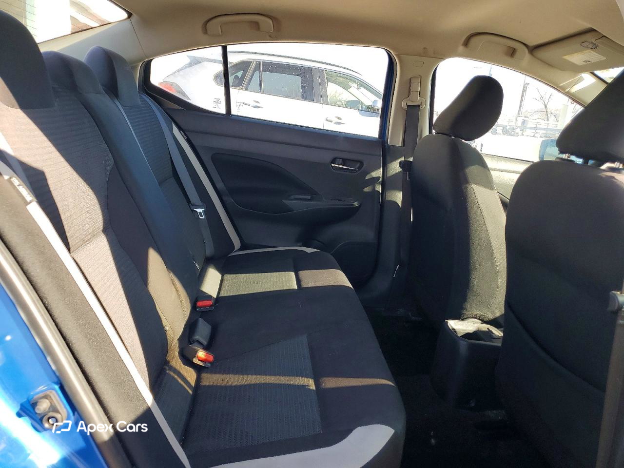Nissan Versa 2021