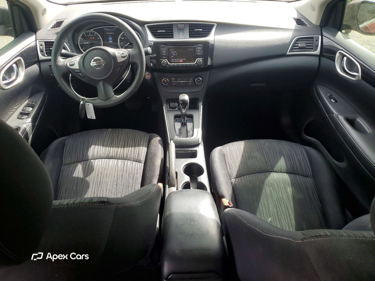 Nissan Sentra 2016