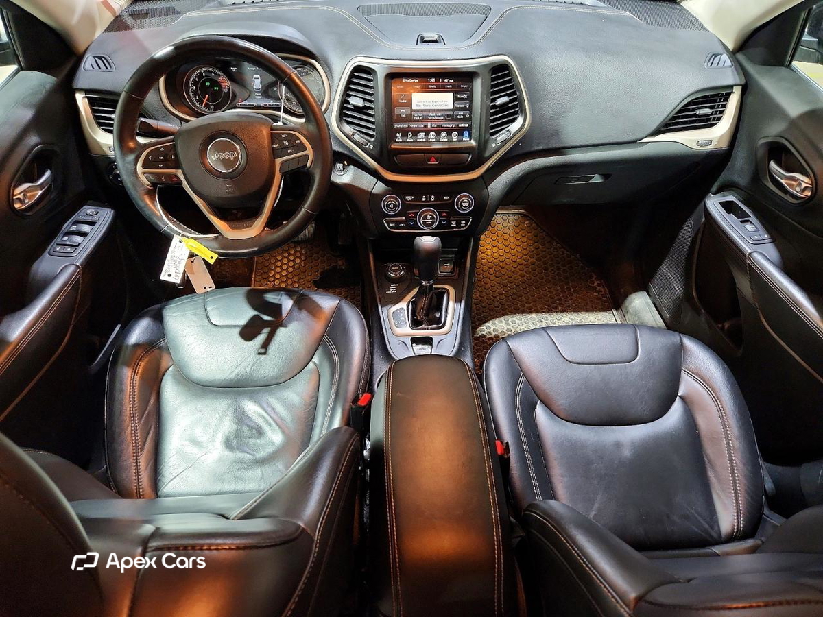 Jeep Grand Cherokee 2016