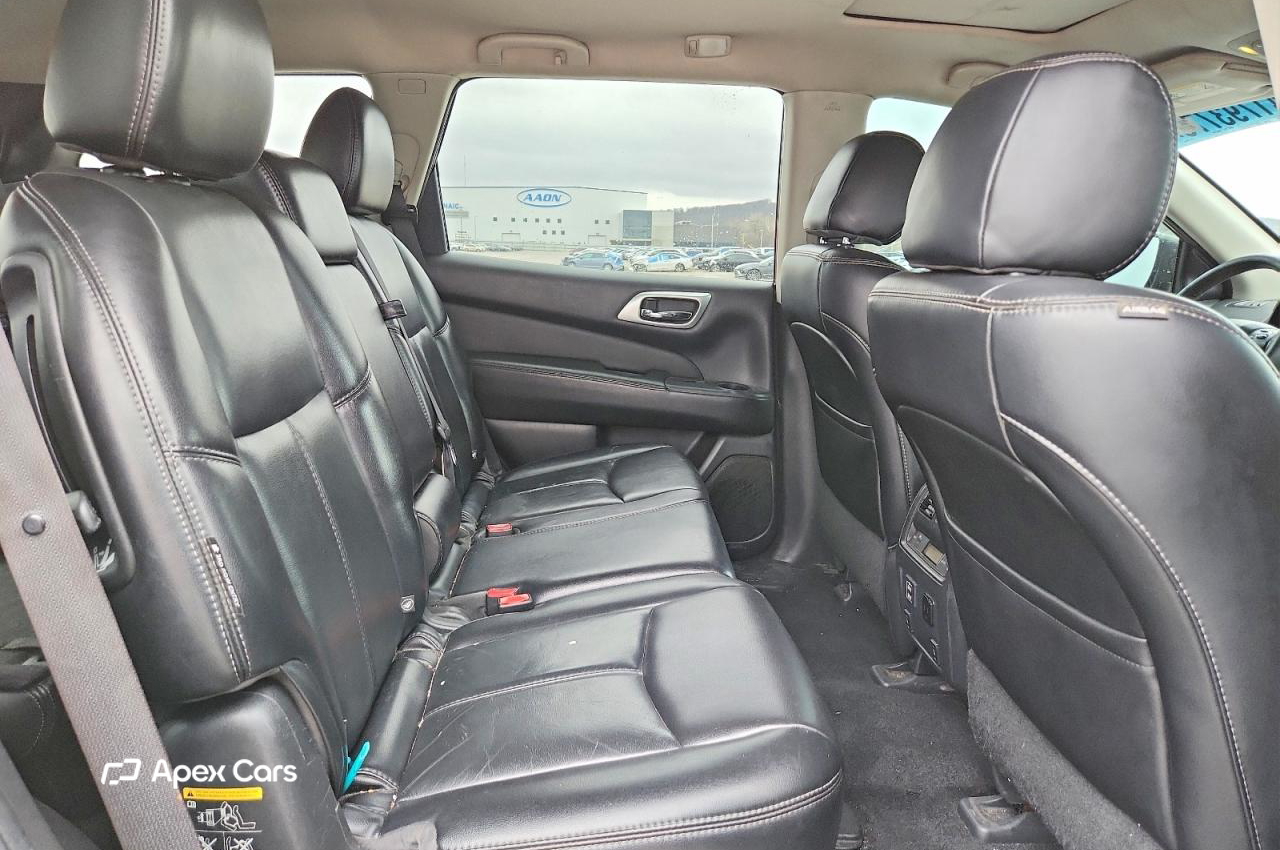 Nissan Pathfinder 2018