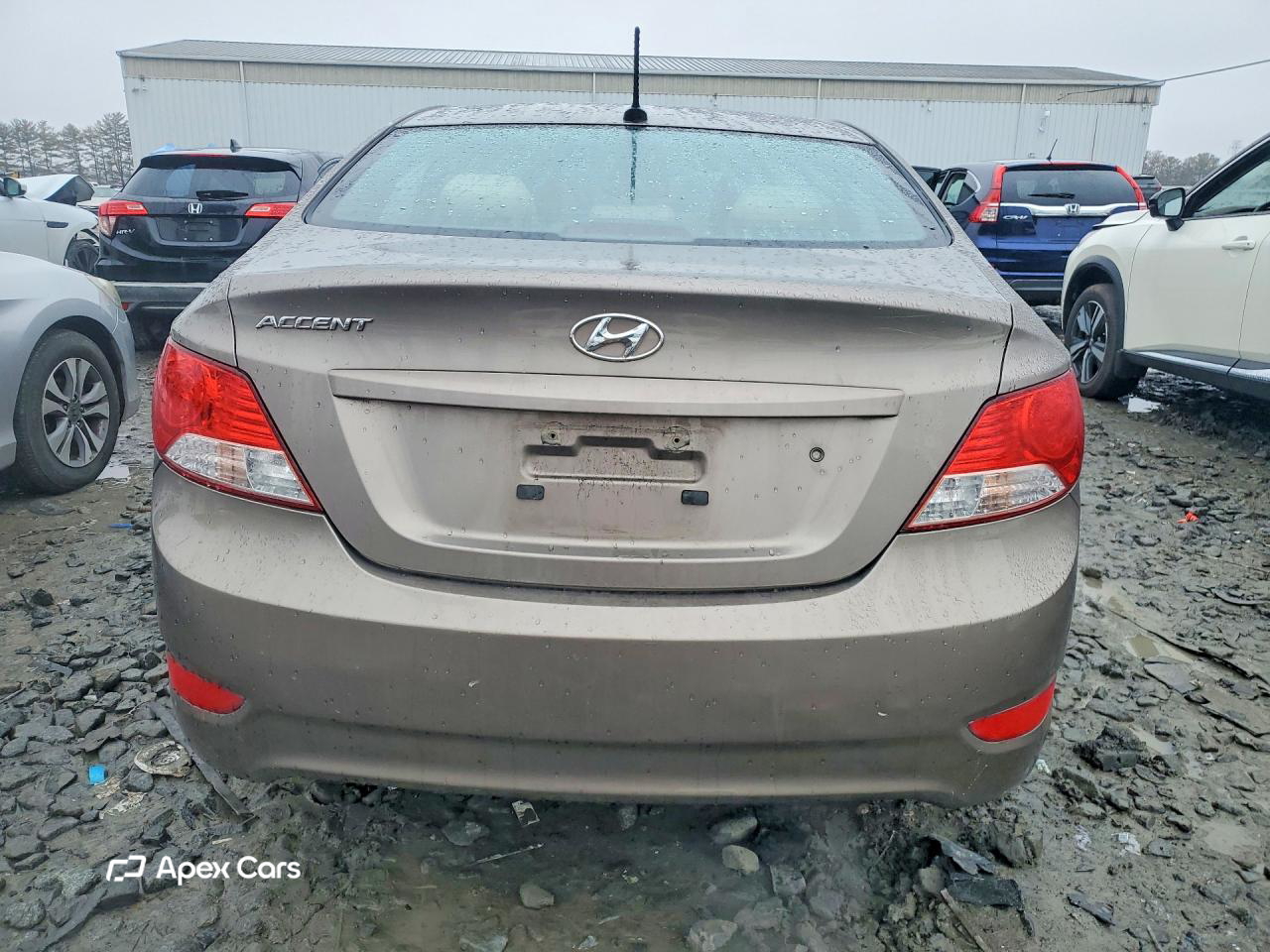 Hyundai Accent 2013