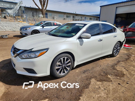 Nissan Altima 2016 - Image 1 of 14