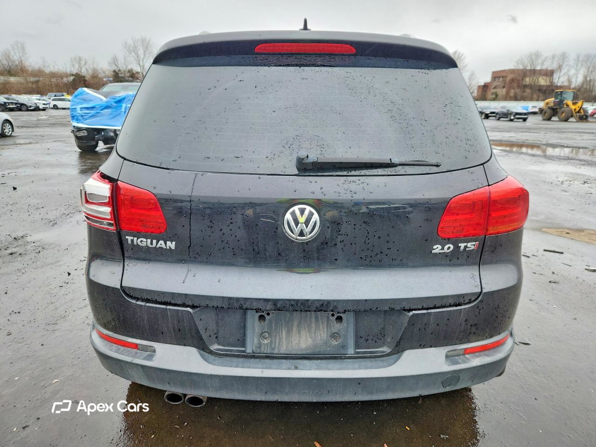 Volkswagen Tiguan 2015