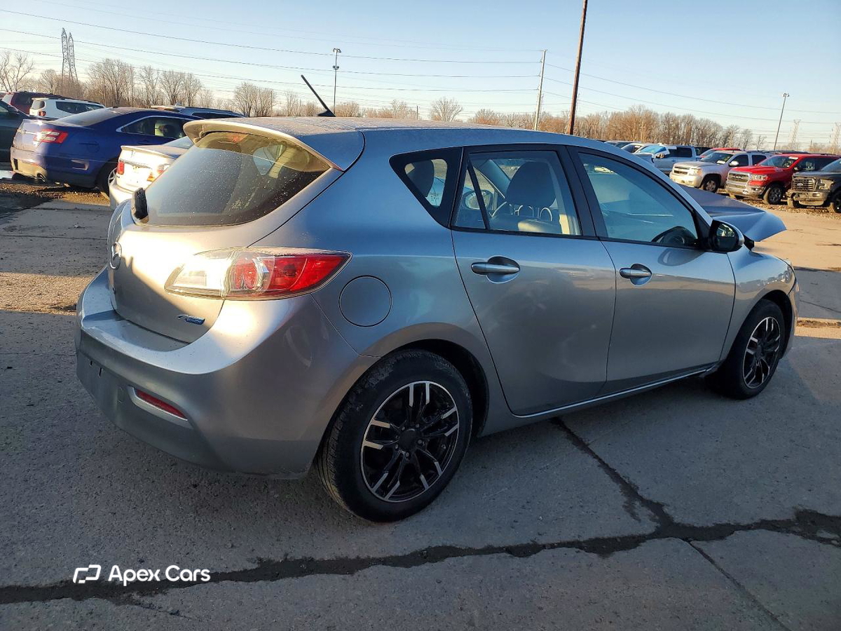 Mazda 3 2012