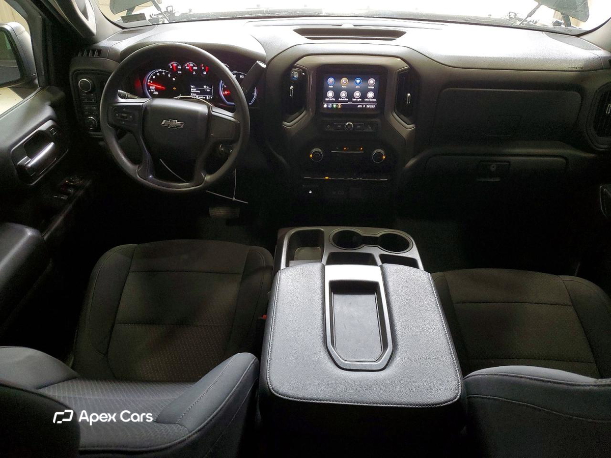 Chevrolet Silverado 2021