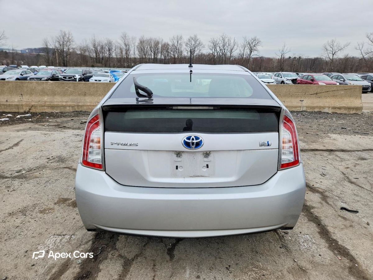 Toyota Prius 2012