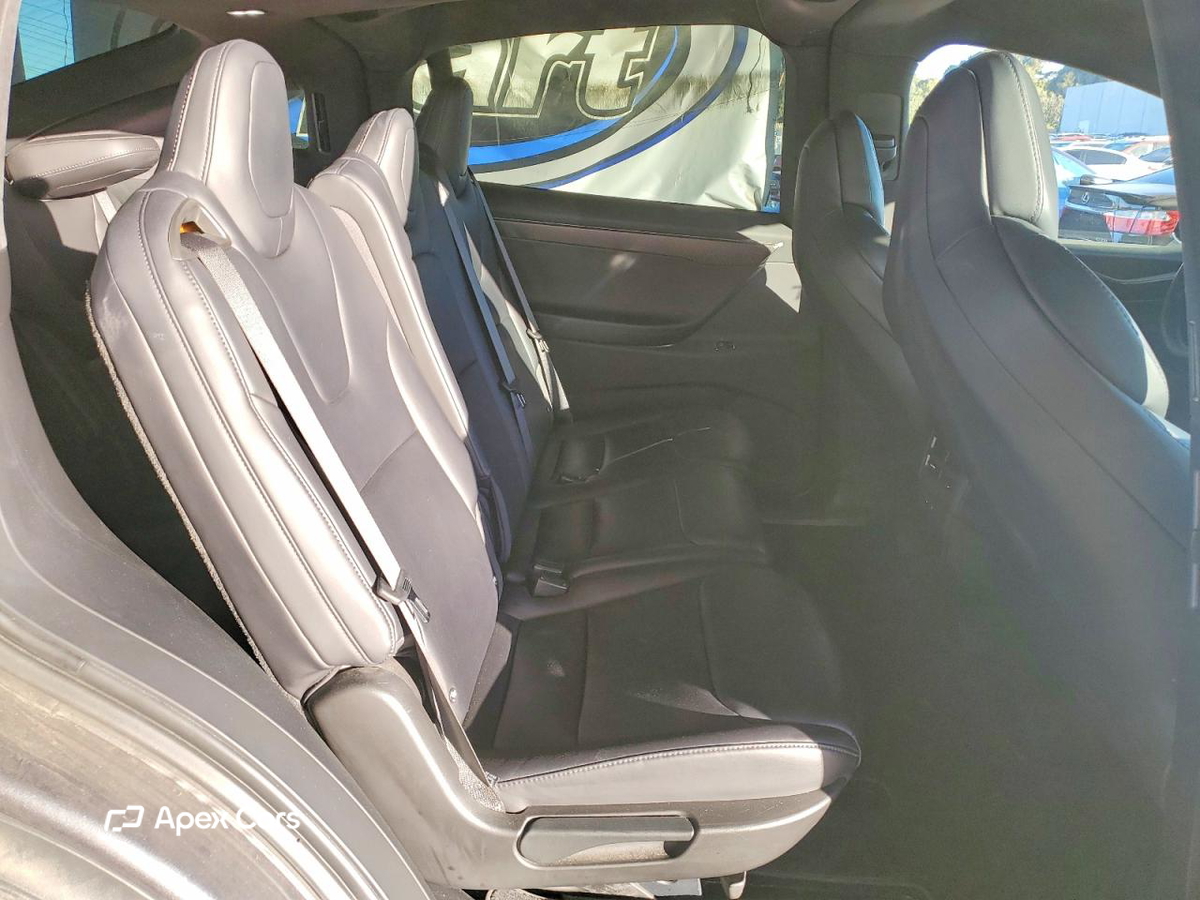 Tesla Model X 2018