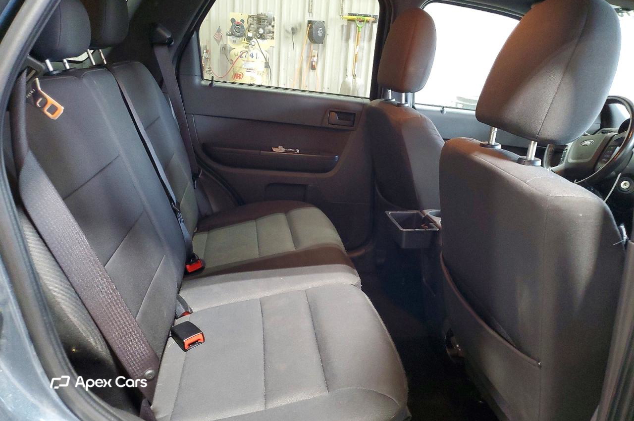 Ford Escape 2012