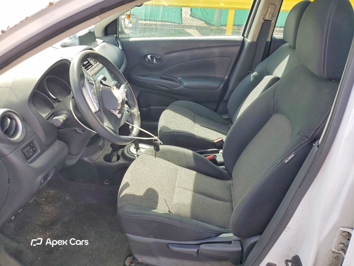 Nissan Versa 2019