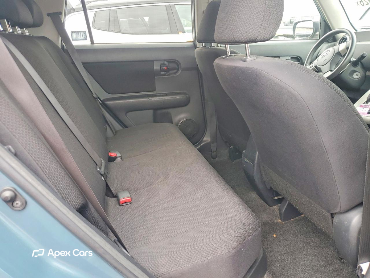 Scion xB 2008