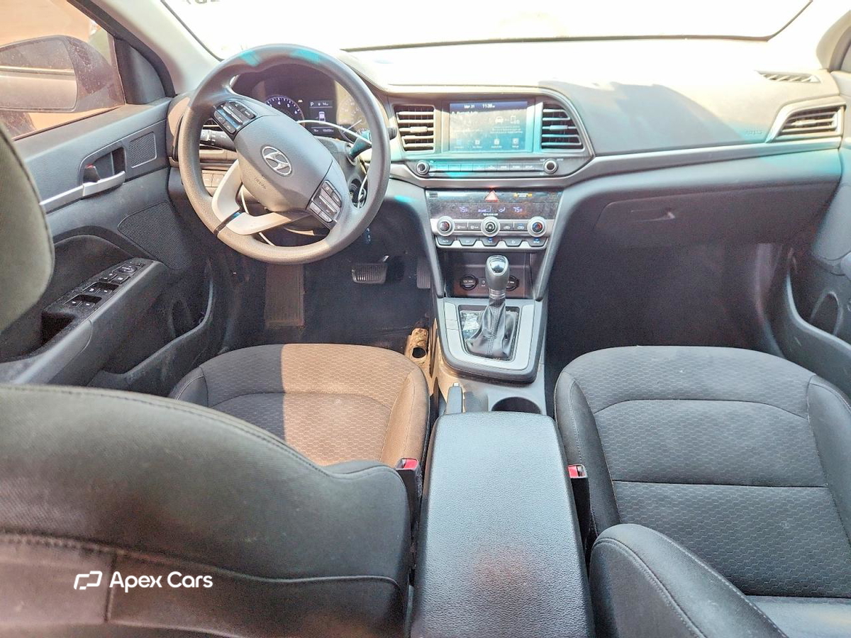 Hyundai Elantra 2020