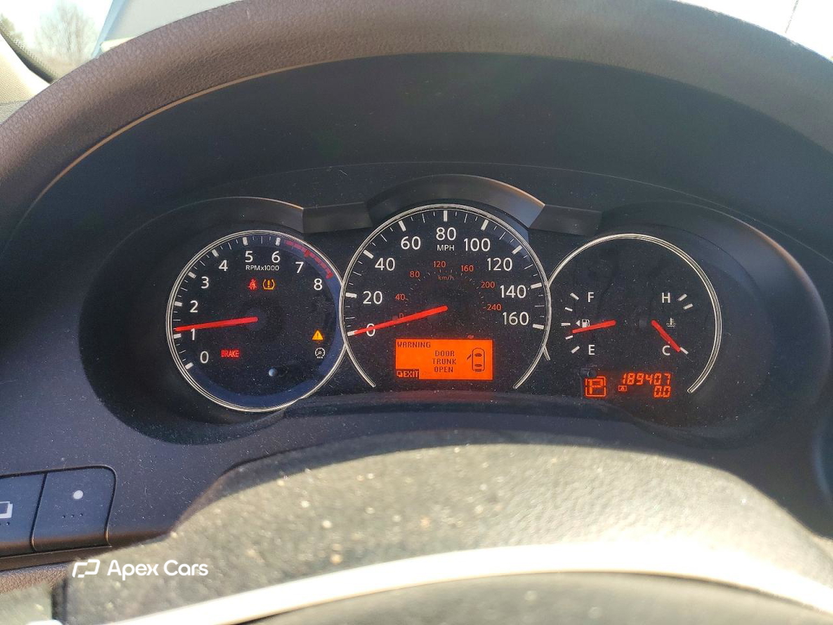 Nissan Altima 2010