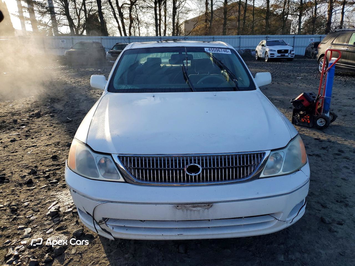 Toyota Avalon 2000