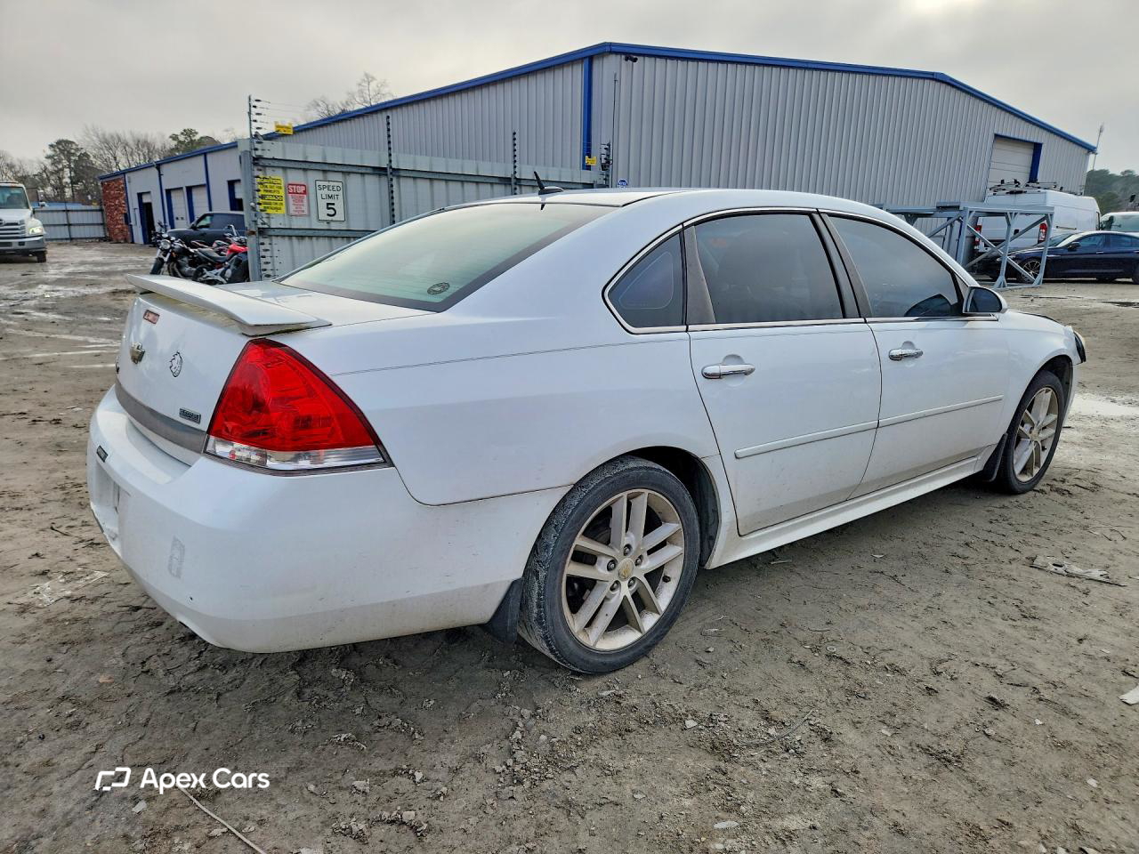 Chevrolet Impala 2010