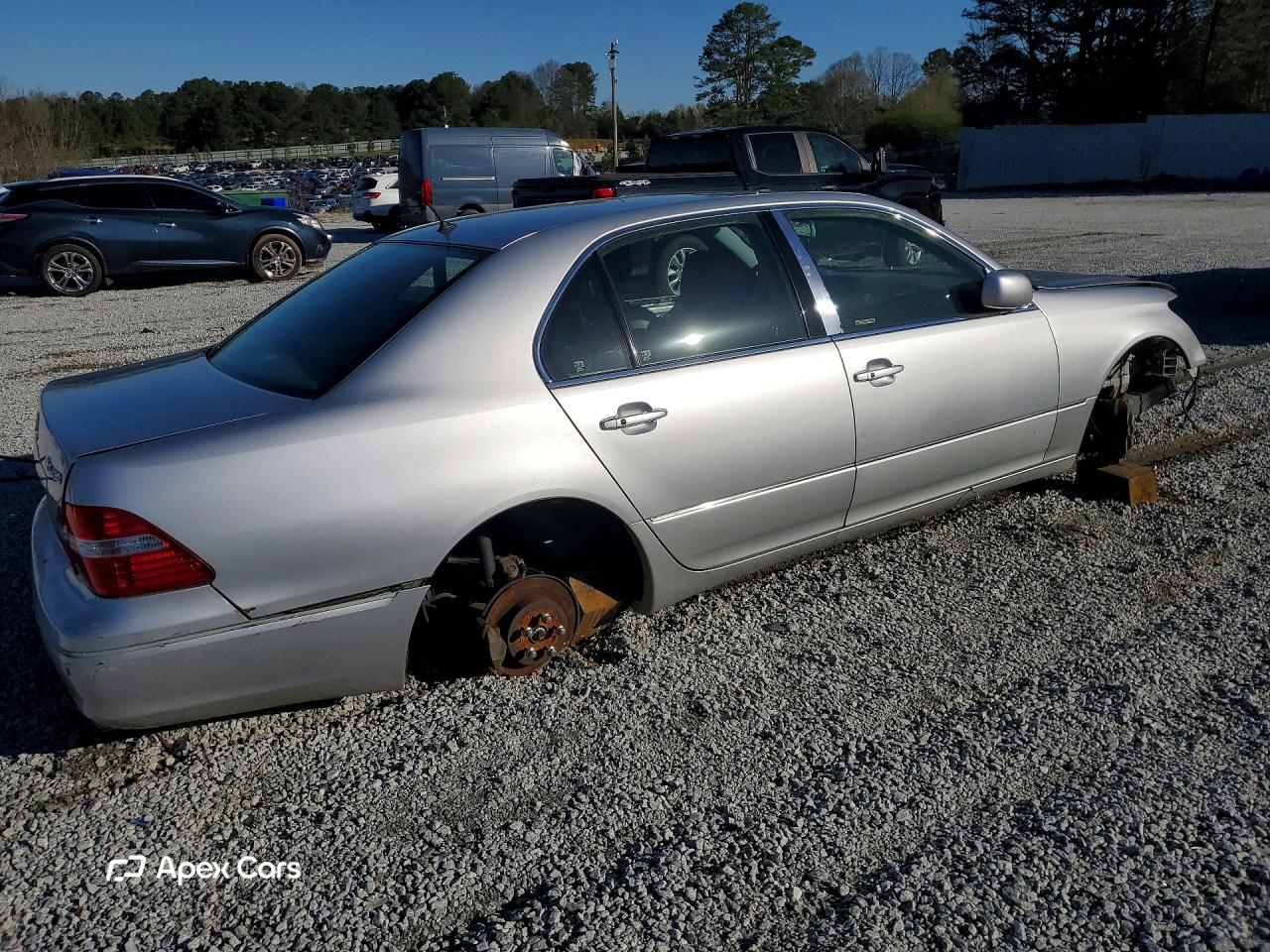 Lexus LS 2004