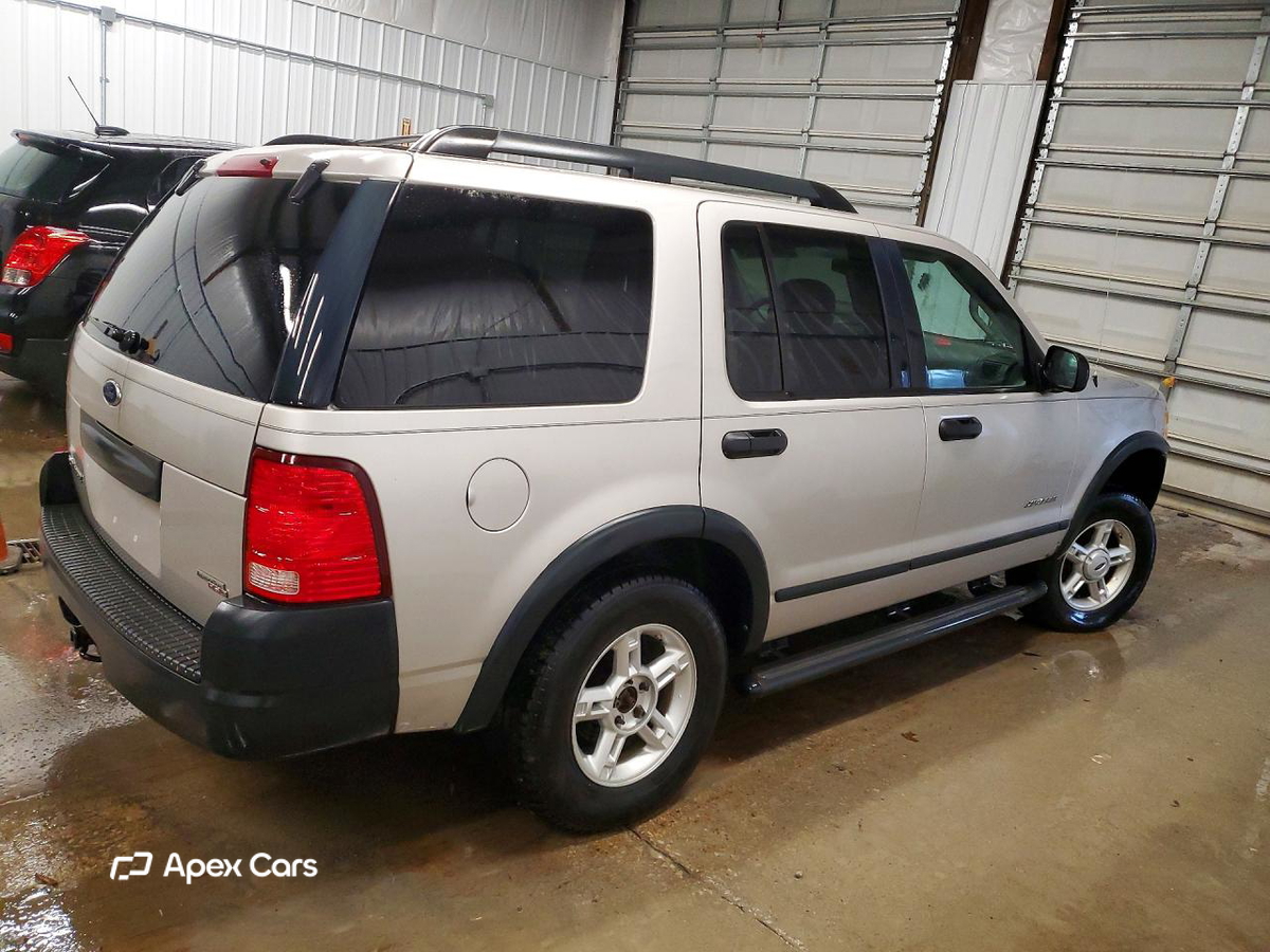 Ford Explorer 2005