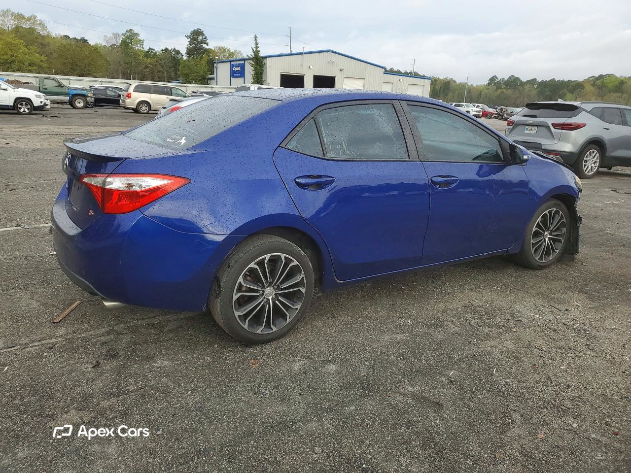 Toyota Corolla 2015