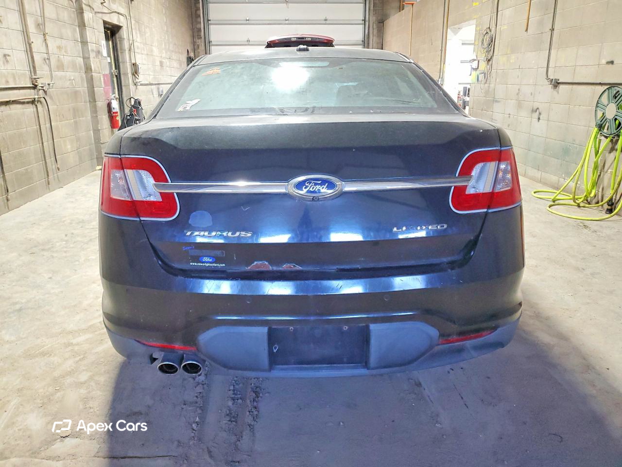 Ford Taurus 2011