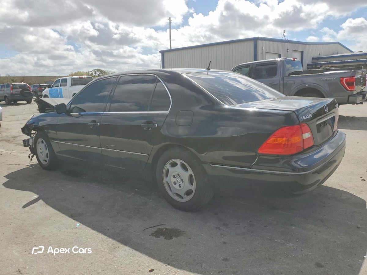 Lexus LS 2001