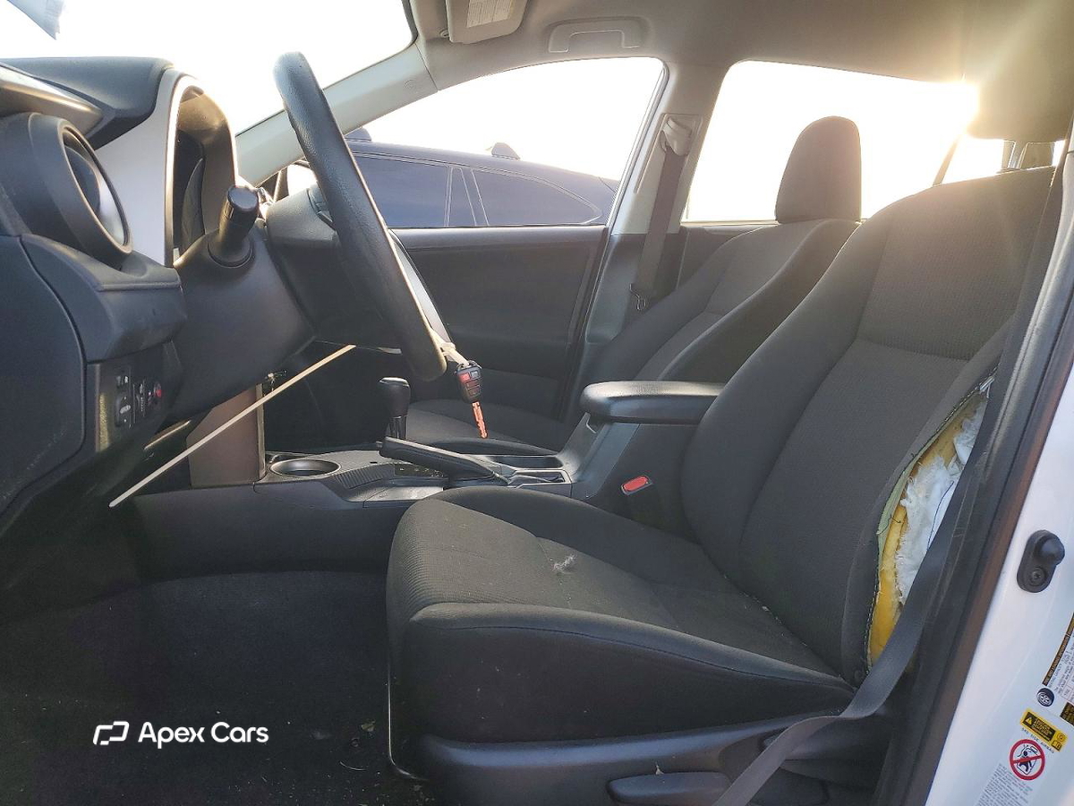 Toyota RAV 4 2015