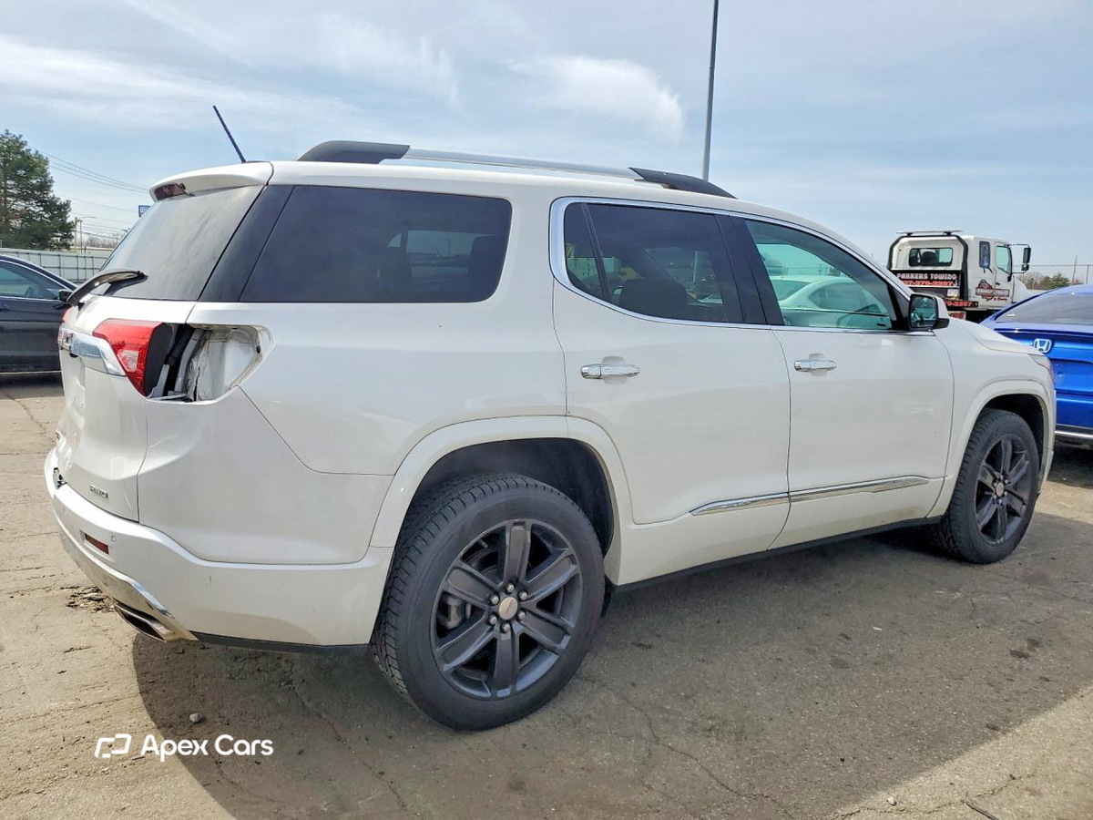 GMC Acadia 2017
