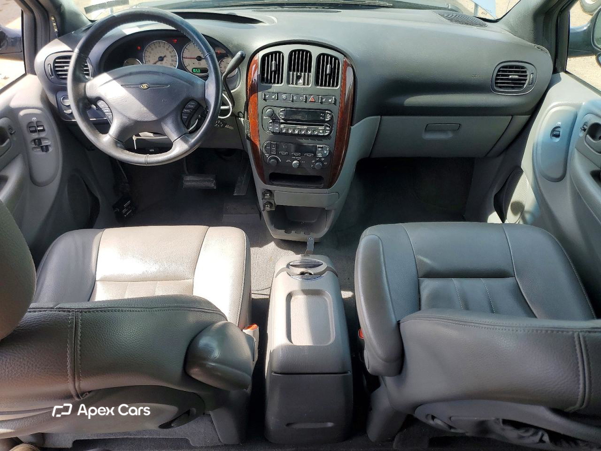 Chrysler Voyager 2004