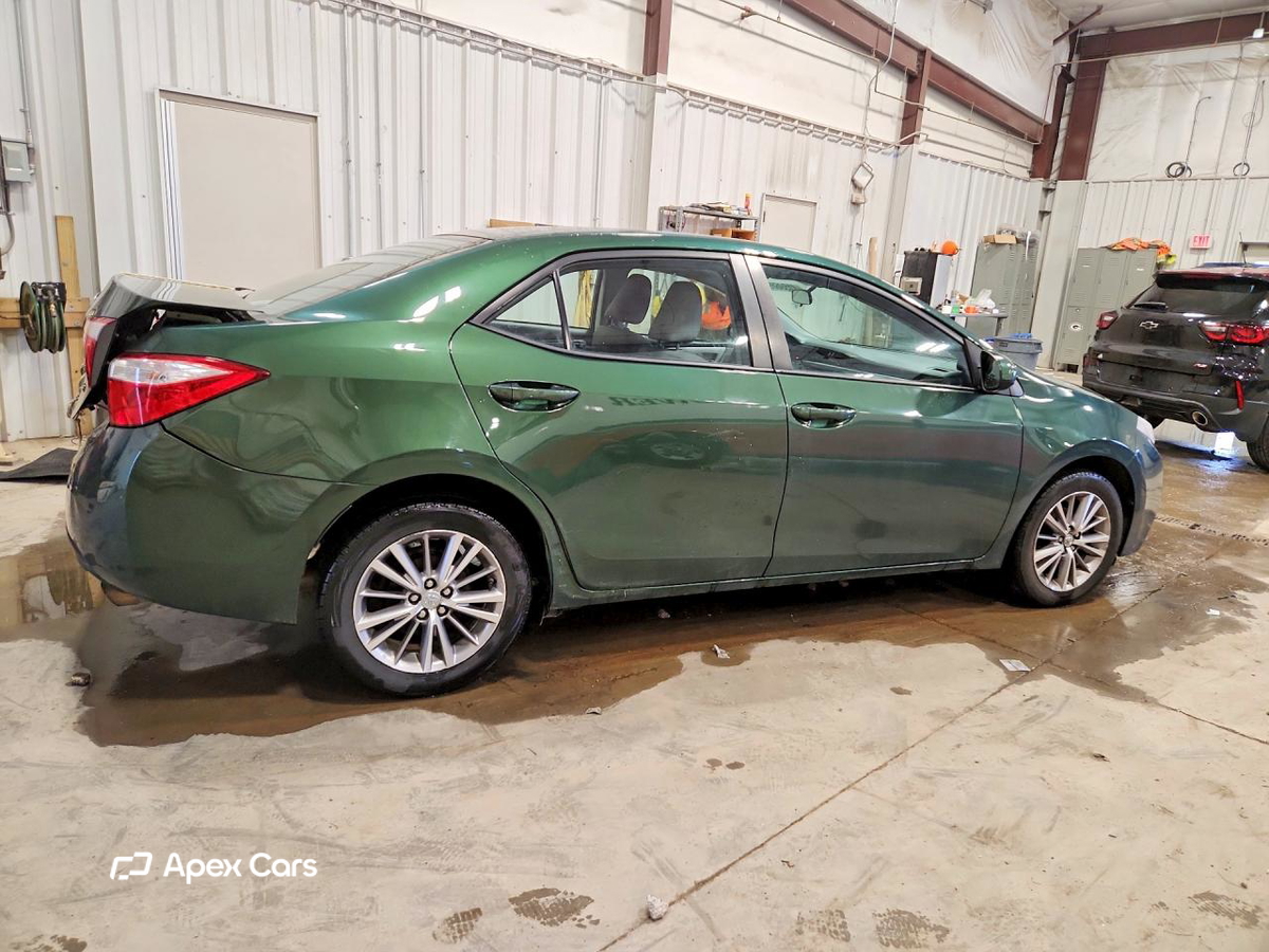 Toyota Corolla 2015