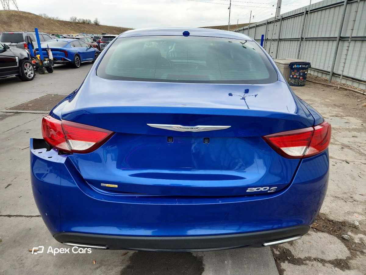 Chrysler 200 2015