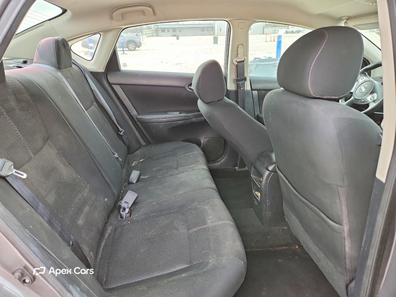 Nissan Sentra 2018