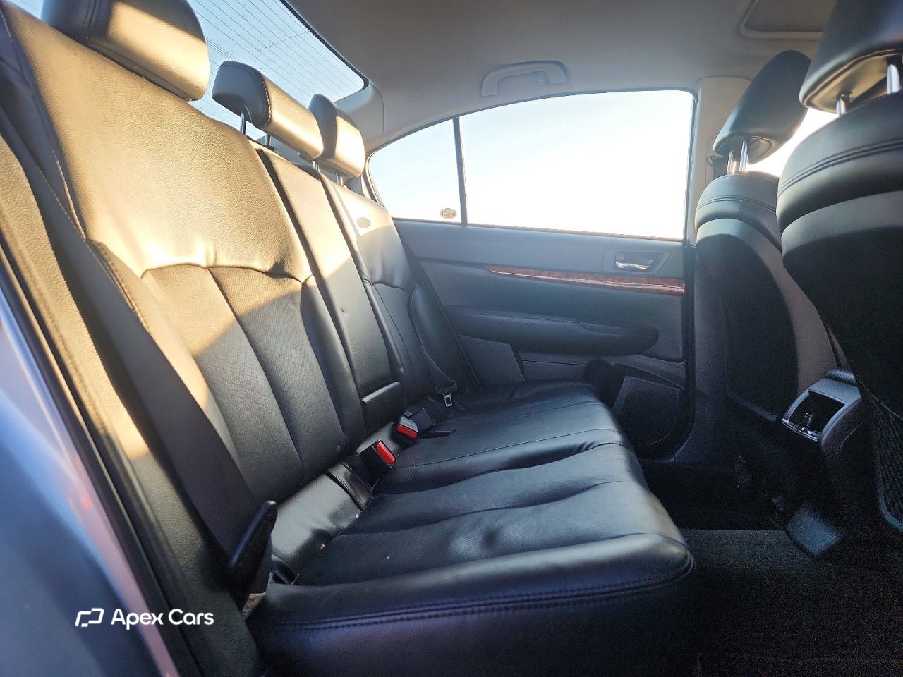Subaru Legacy 2012