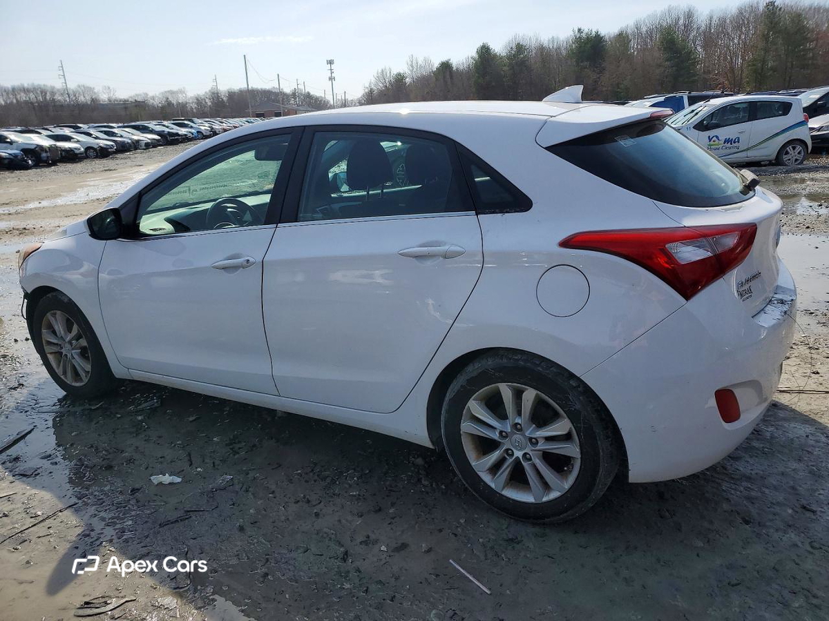 Hyundai Elantra 2013