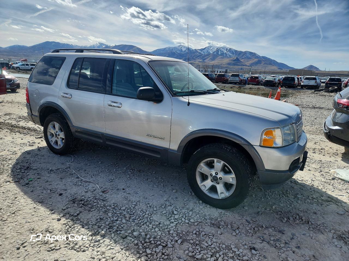 Ford Explorer 2004