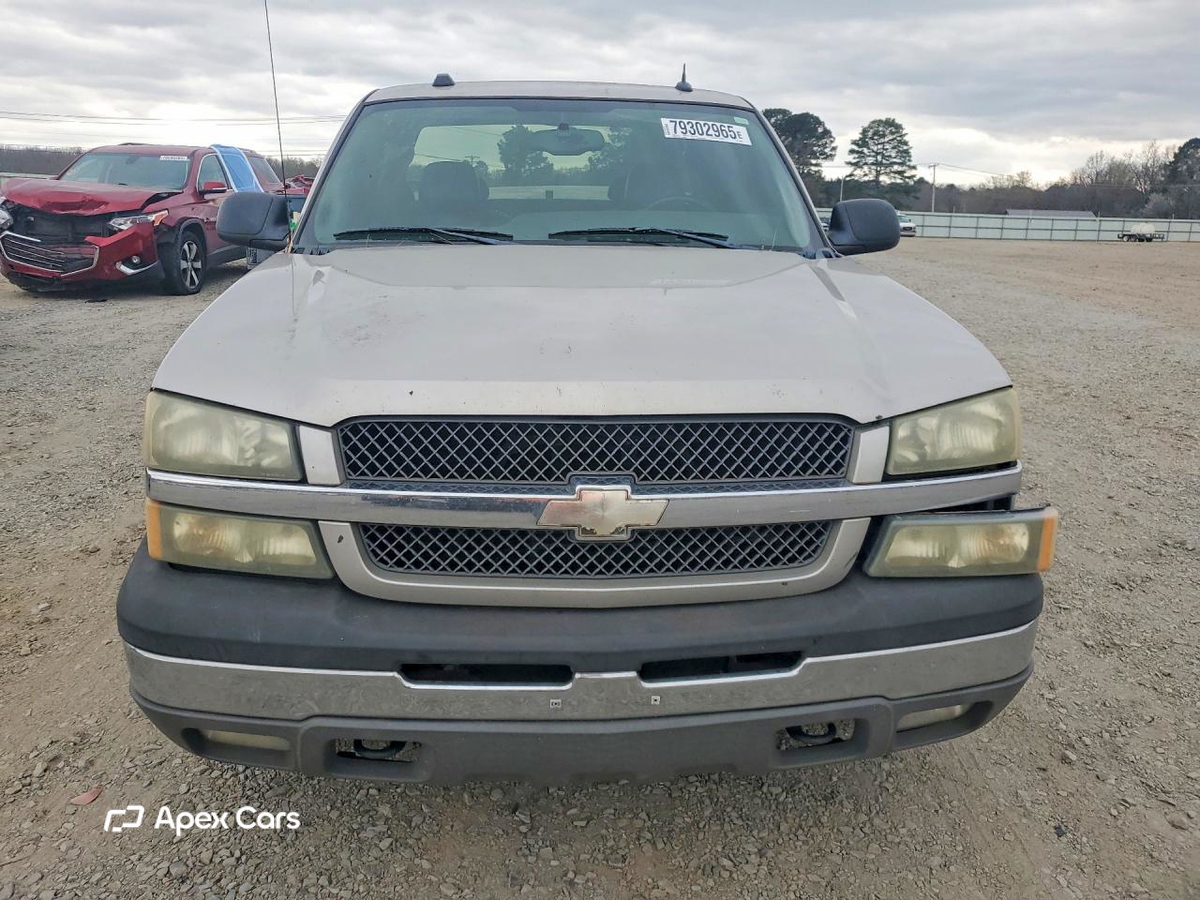 Chevrolet Silverado 2004