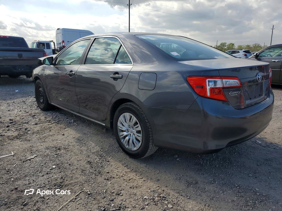 Toyota Camry 2012