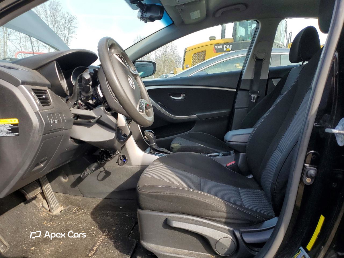 Hyundai Elantra 2013