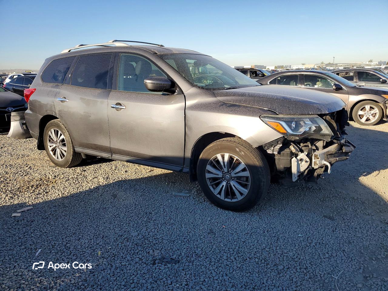 Nissan Pathfinder 2019