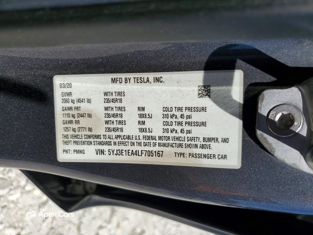 Tesla Model 3 2020