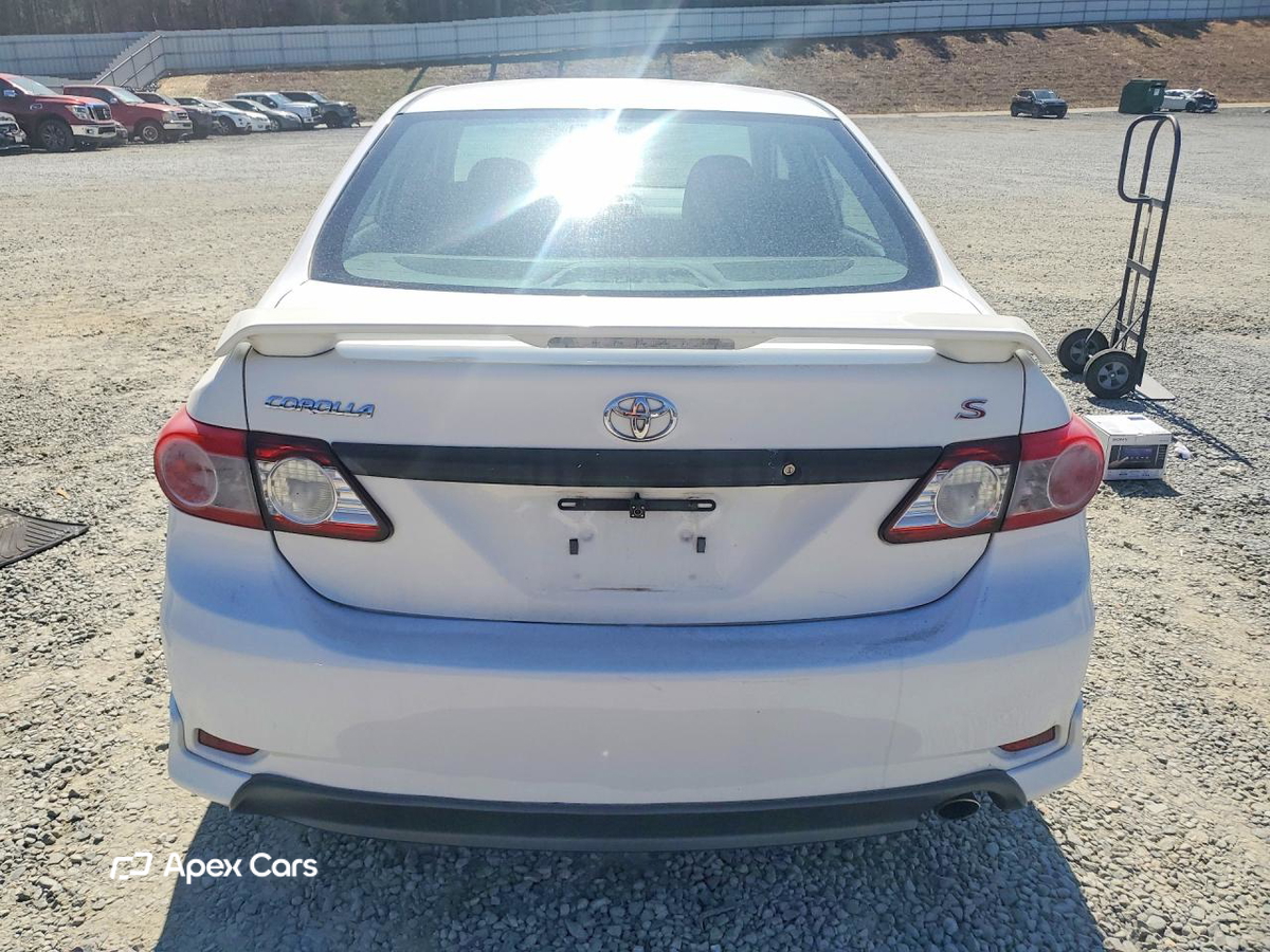 Toyota Corolla 2013