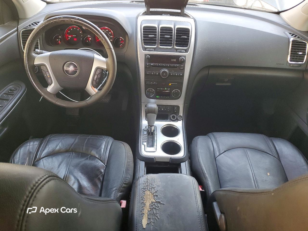 GMC Acadia 2011