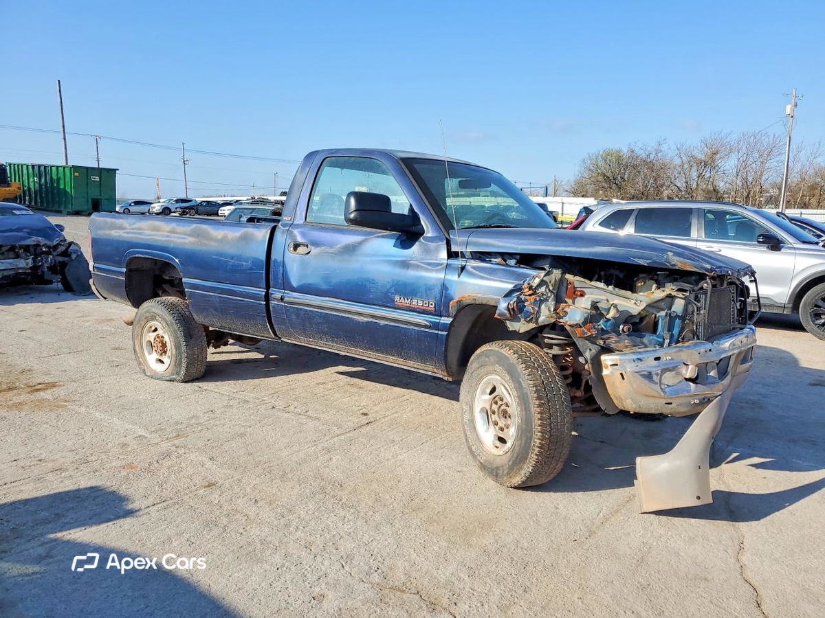 Dodge RAM 2002