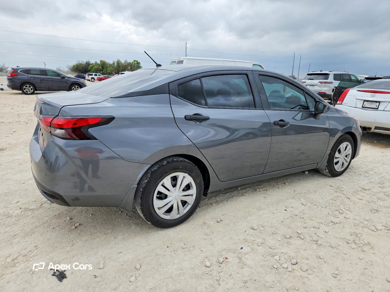 Nissan Versa 2025