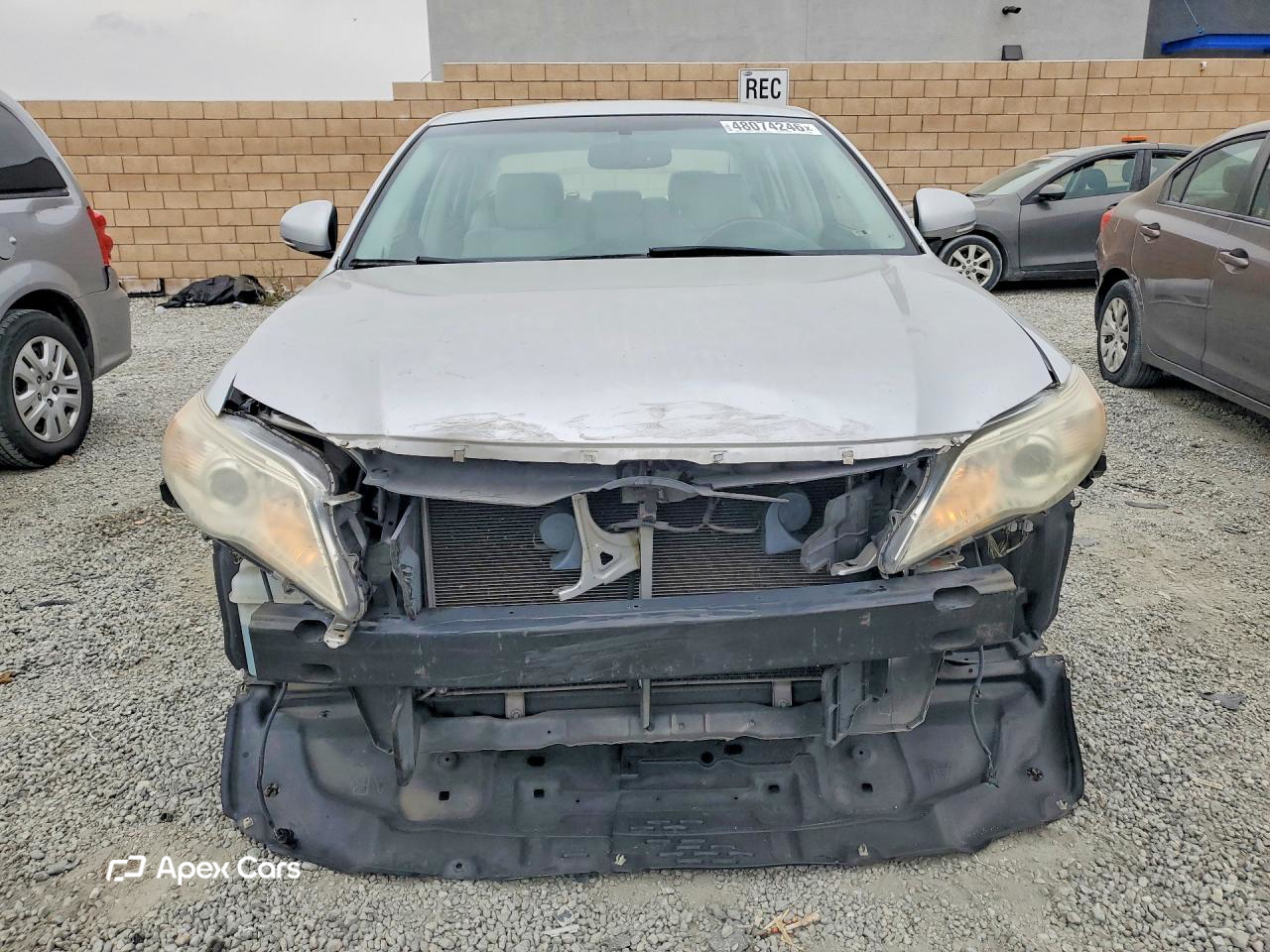 Toyota Avalon 2011