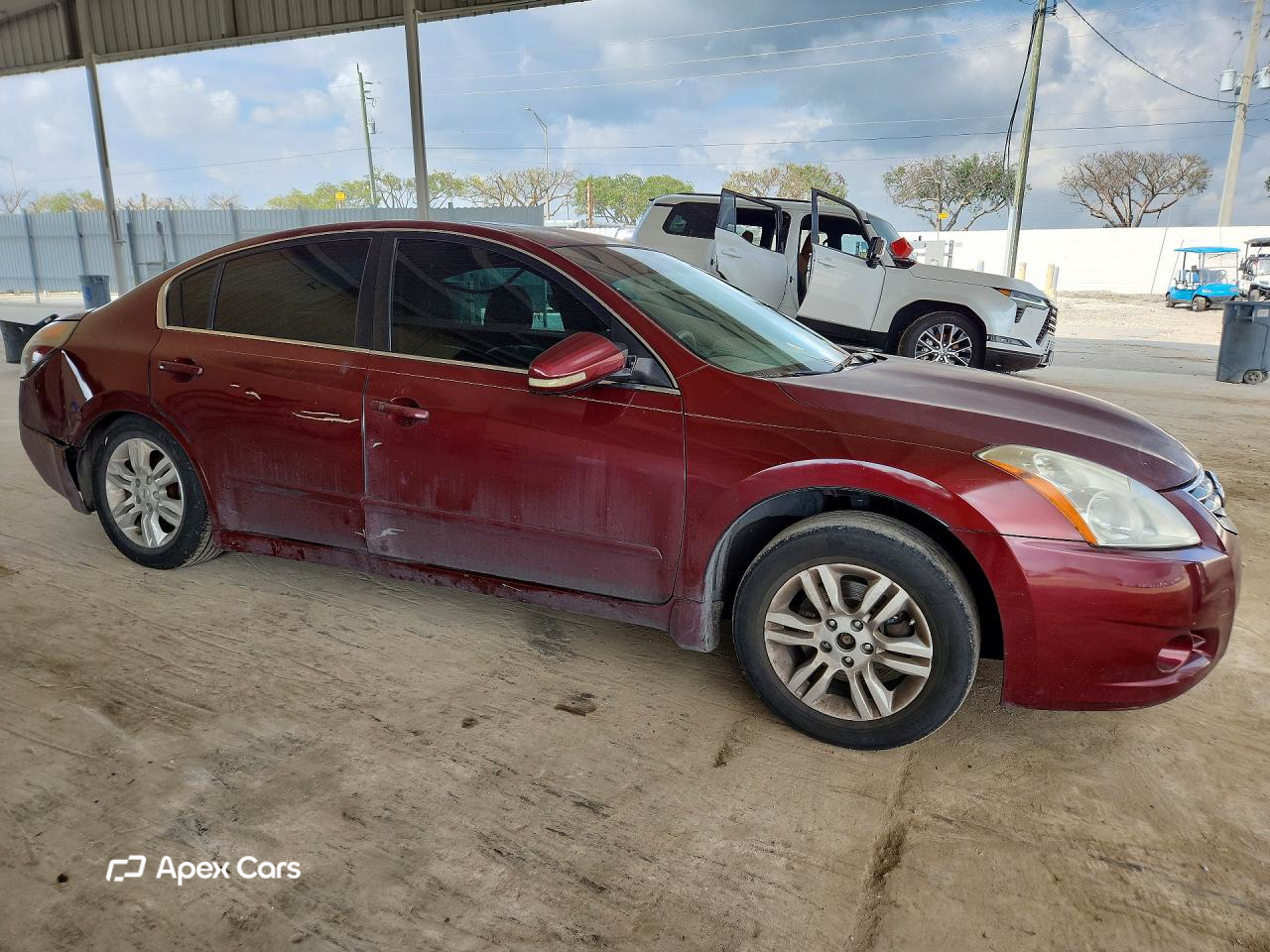 Nissan Altima 2010