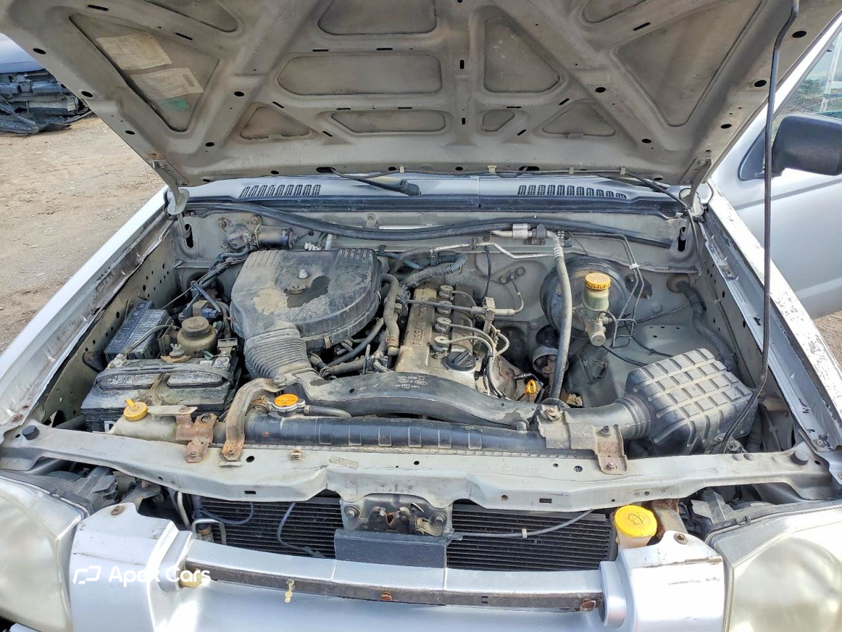 Nissan Navara (Frontier) 2002