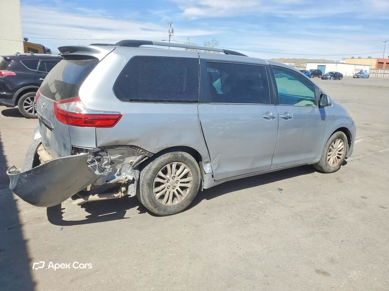 Toyota Sienna 2016
