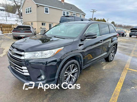 Toyota Highlander 2019 - Image 1 of 10